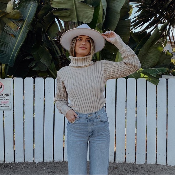 Nasty Gal Tops - Turtleneck sweater